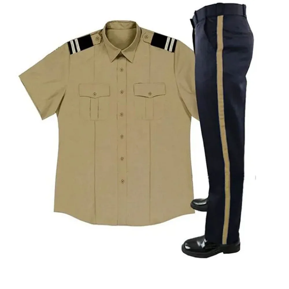 Uniforme beige avec épaulettes et pantalon bleu marine